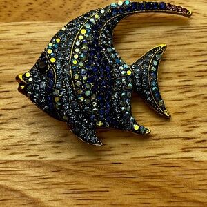 Sparkling Fish Brooch - Blue and Gold